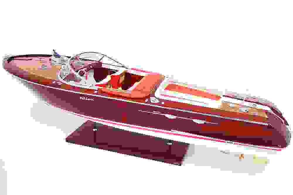 KIADE Model Boat RIVA Aquarama Special Coral Saddlery 87 cm