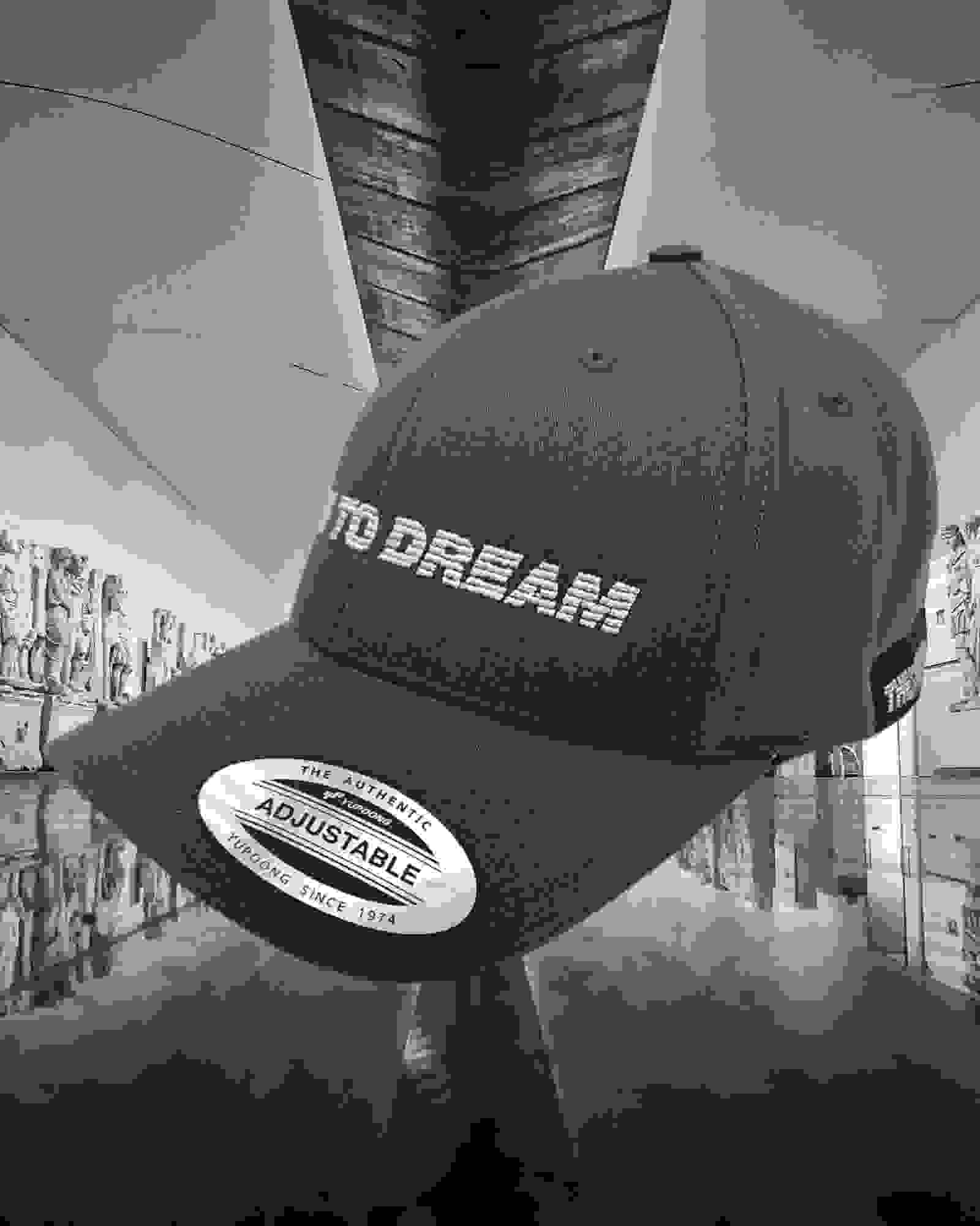 THE SYMBOL Dare To Dream Embroidery Baseball Cap Charcoal/Silver