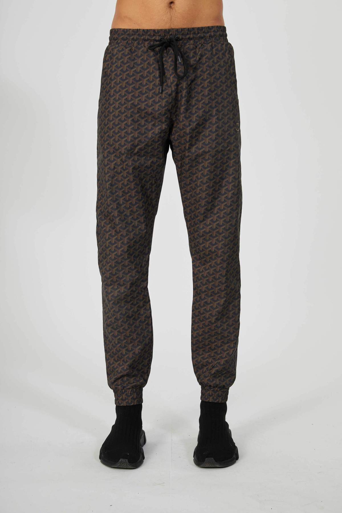 Drakesboutique Criminal Damage Louvre Jogger Black Brown