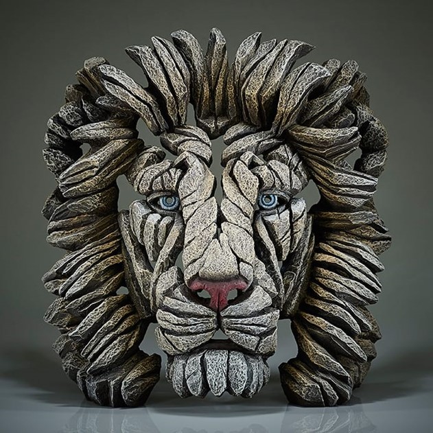 Edge Sculpture Lion Bust White