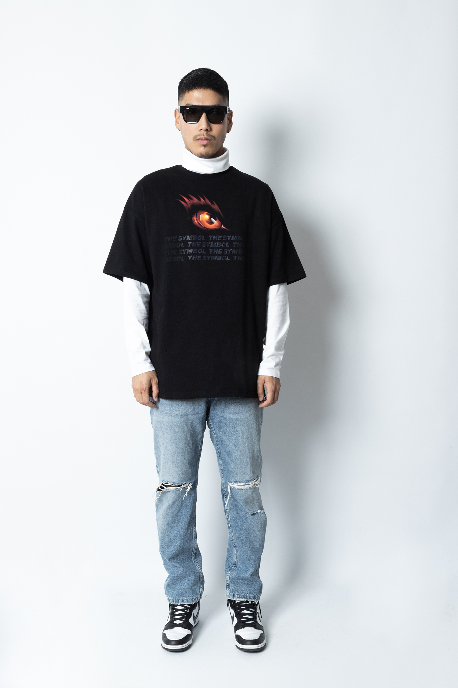 THE SYMBOL Fantasy Eye UV Blacklight Oversized T Shirt Black