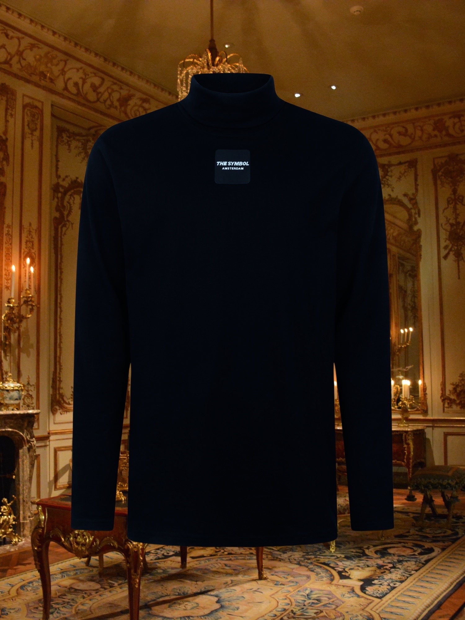 THE SYMBOL Outside Label Logo Turtleneck Black
