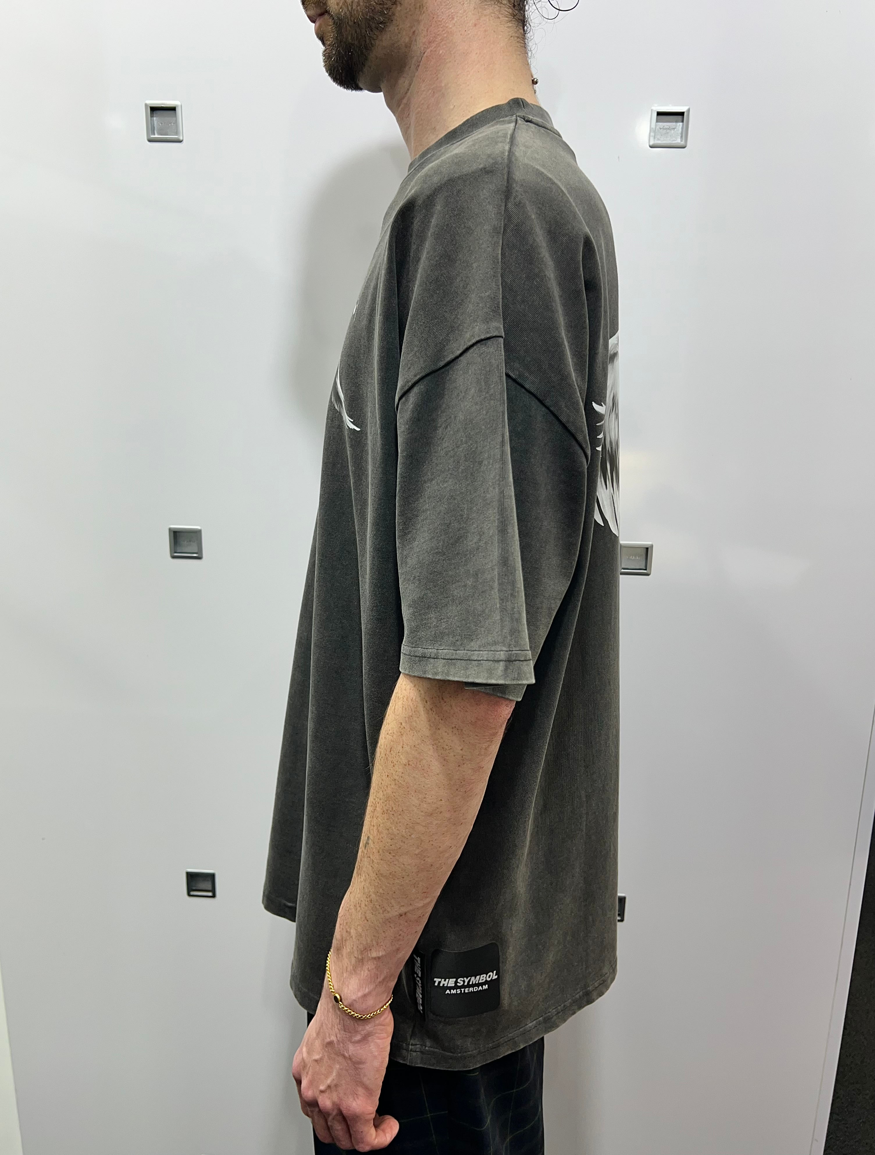 THE SYMBOL Vintage Flagship Oversized T Shirt Vintage Black