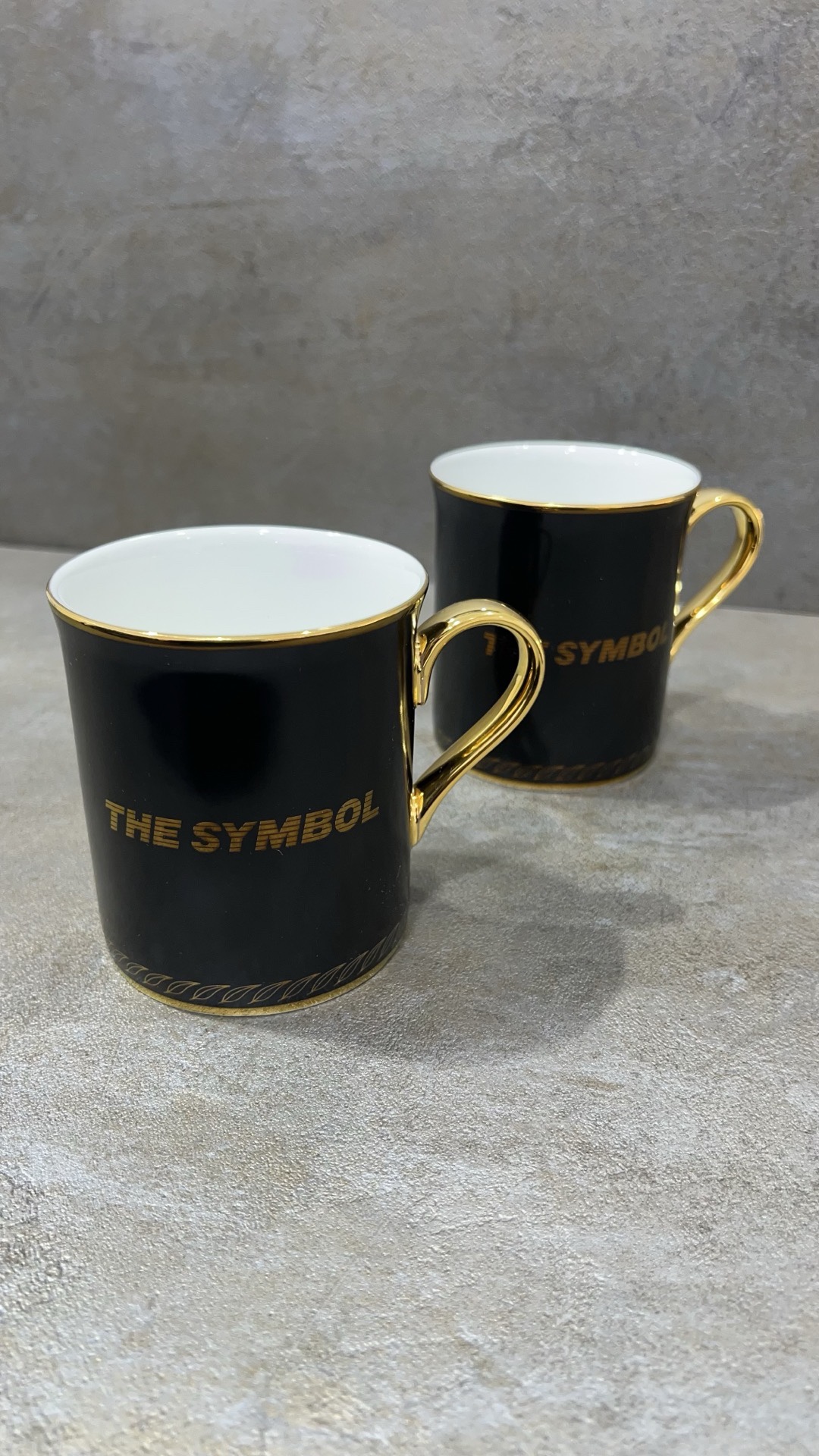 THE SYMBOL Fine Bone China 24k Gold Mug Set Black
