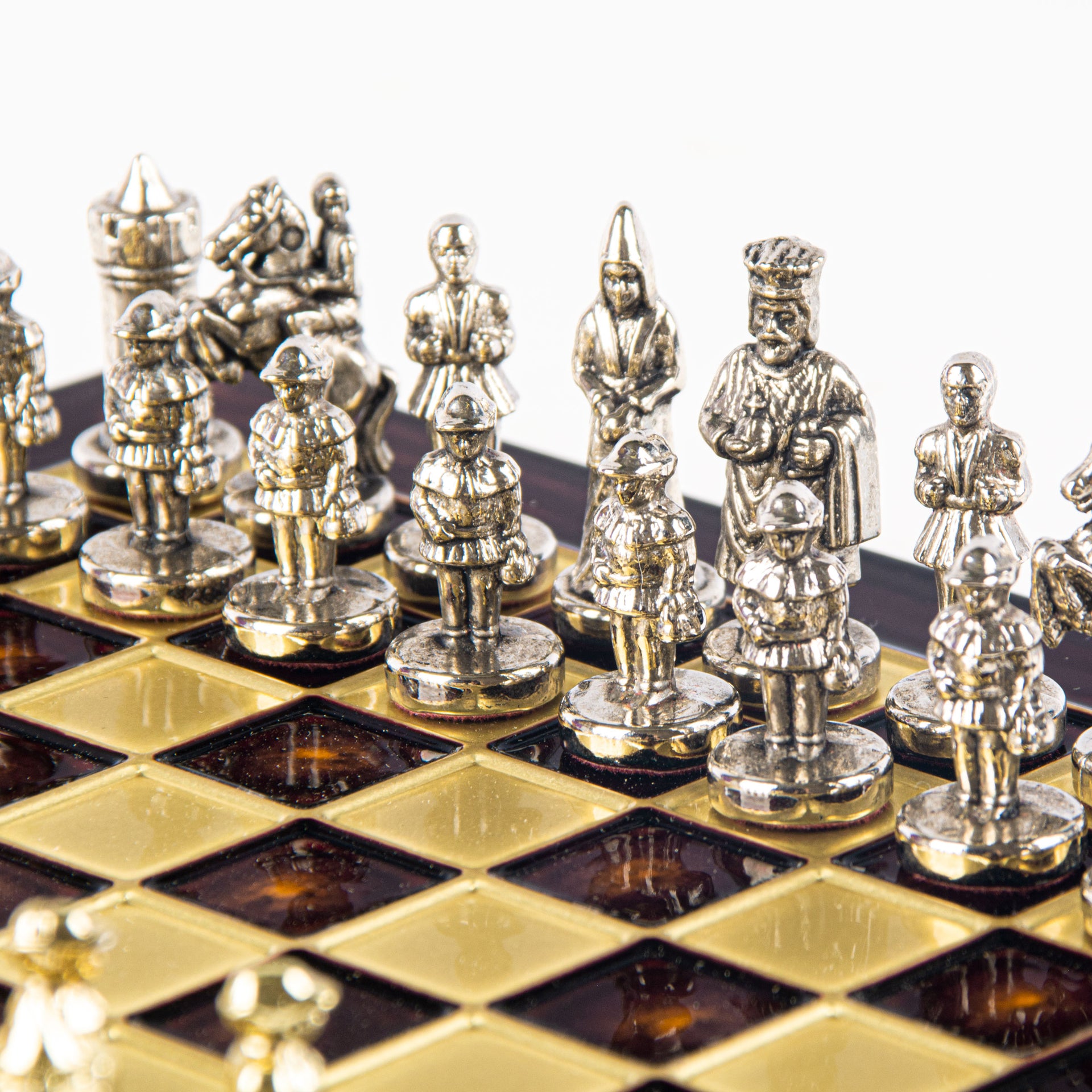 Byzantine Metal Chess Set Red 20x20cm S1RED