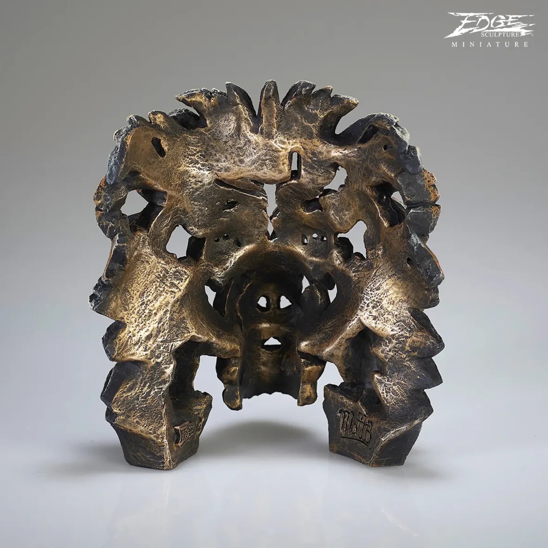 Edge Sculpture Lion Savannah Miniature Bust