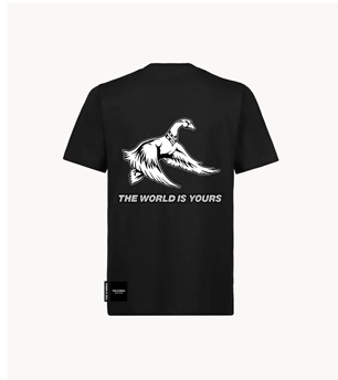 THE SYMBOL The World is Yours Regular Fit T Shirt Black